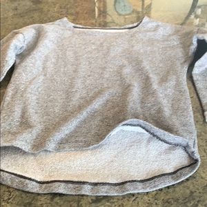 Gray long sleeve t-shirt